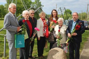 Nominantai: J. Petronis, V. Jakimavičius, J. Salčiūnas, D. Batisienė, J. Šilenskienė, O. M. Stulpinienė ir A. Pavasaris