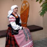 Geriausiu asmeniniu tautiniu kostiumu pripažintas Alvydos Česienės iš Kauno kostiumas