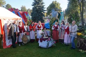 „Rudens derliaus ir Moliūgo 2015“ šventė / Nuotr. G. Puidokienės.