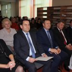 Rajono biblioteką  90-mečio  proga  pasveikino gausus būrys svečių