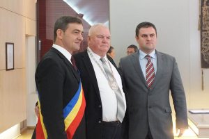 Merai M. Stepanesku, V. Brazys ir ambasadorius D. A. Balanesku