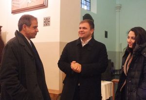 Izraelio Valstybės ambasadorius Lietuvoje Amiras Maimonas bazilikoje su klebonu A. Šidlausku MIC