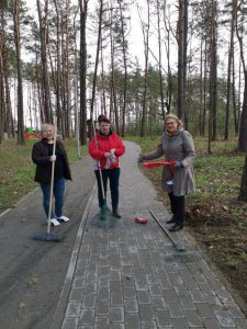 Rūdiškių biblioteka kvietė į talką