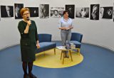 Abonemento vedėja Sandra Voveriūnienė ir Vilniaus gidė Gabija Lunevičiūtė / Vaidos Žalienės nuotr.