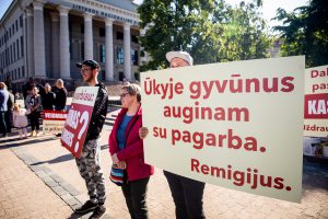 Kailinius žvėrelius auginančių ūkininkų piketas. ELTA / Marius Morkevičius