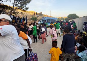 Išsilaipinus tūkstančiams naujų migrantų, Italijos Lampedūzos saloje paskelbta nepaprastoji padėtis / EPA-ELTA nuotr.