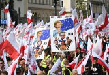 Dešimtys tūkstančių Lenkijos ūkininkų ir vyriausybės priešininkų protestavo prieš ES žemės ūkio politiką / EPA-ELTA nuotr.