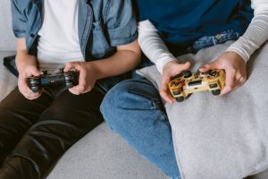 E-sporto karjeros kelias nuo mėgėjo iki profesionalo