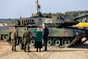 Leopard 2A8 tankų surinkimo ir remonto gamyklos statybų pradžia. Aurimas Barkauskas ELTA